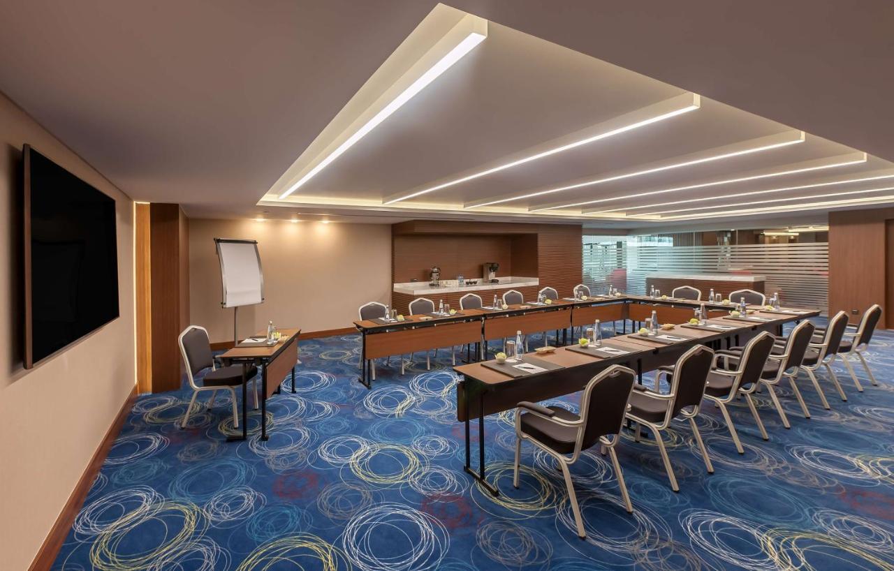 Radisson Blu Residence, Istanbul Batisehir Экстерьер фото